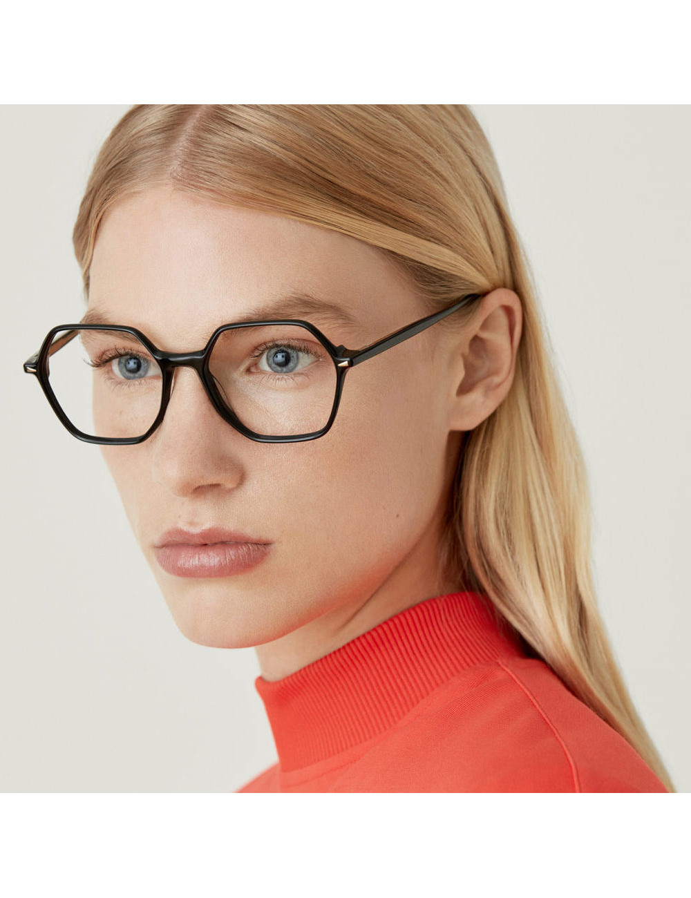 Gigi Barcelona Occhiali Esagonali Indossati Gigi Studios RITA 6619